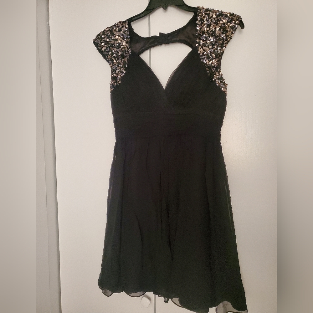 Scala Silk Black mini dress w/ Sequin size 8